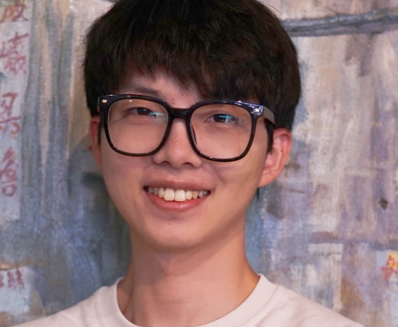 Headshot of fellow Zepeng Zhou.